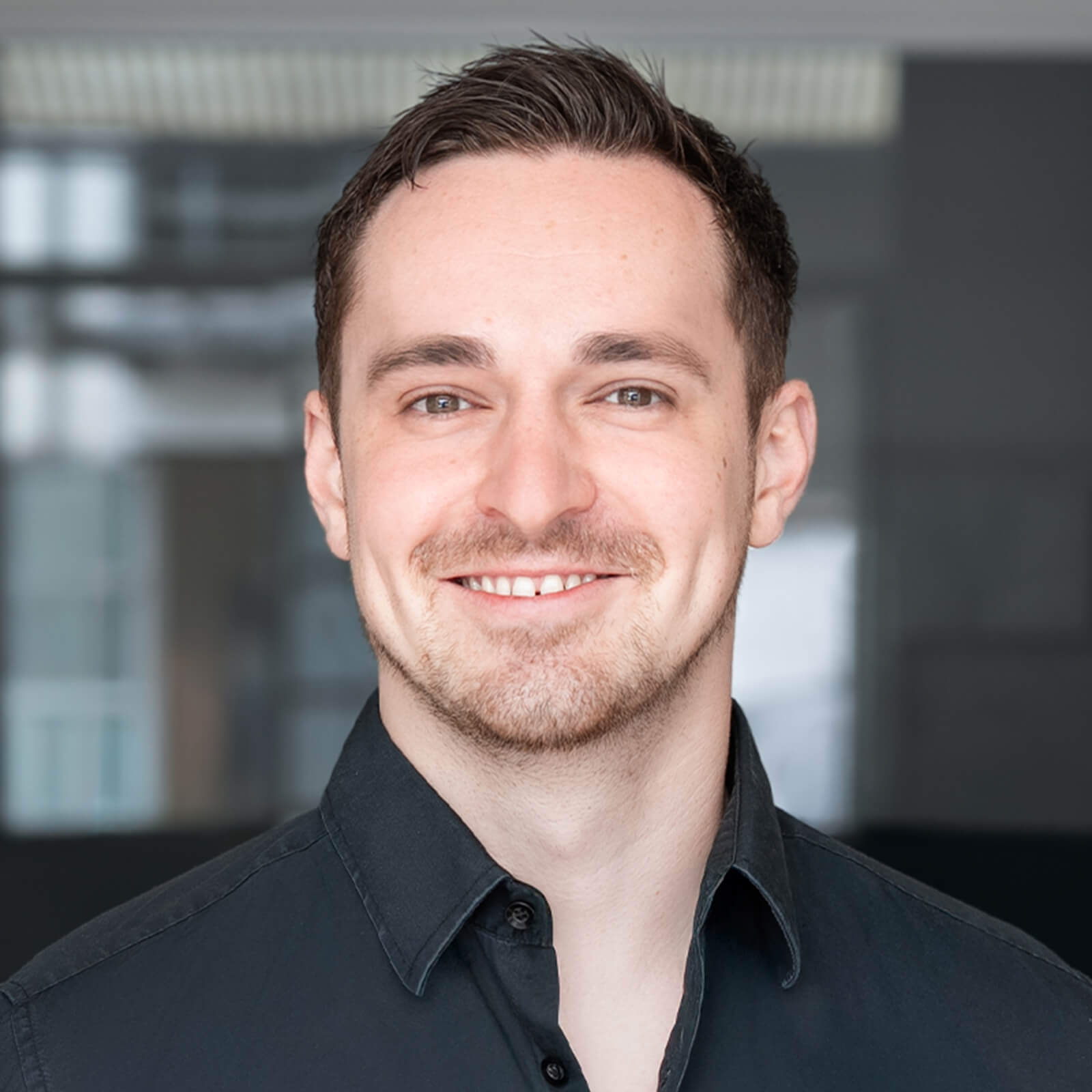 Profilbild von Fabian, Agile Coach, Business Strategist und Service Designer bei Me & Company